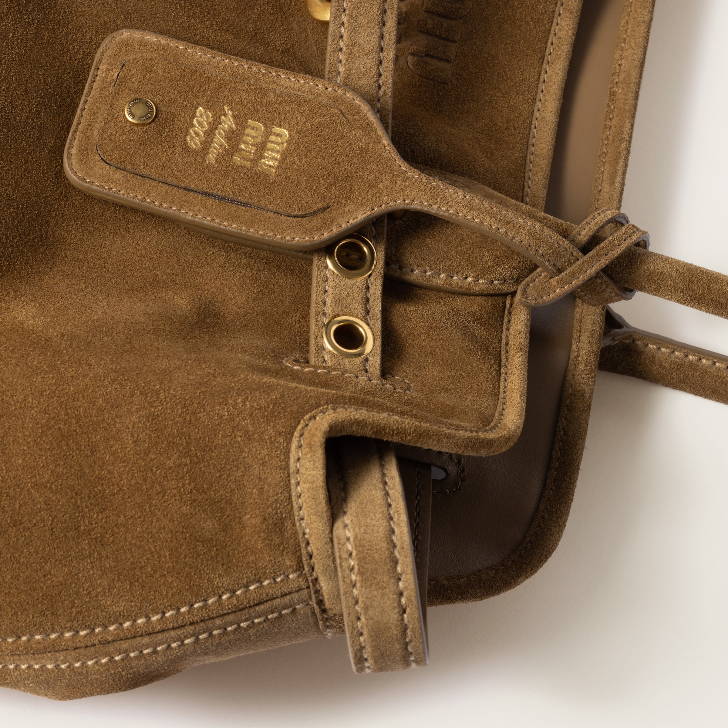 【関税・送料込】Miu Miu スエード Baeu バッグ オリーブ 新作 Olive Green Aventure Suede Bag | Miu Miu