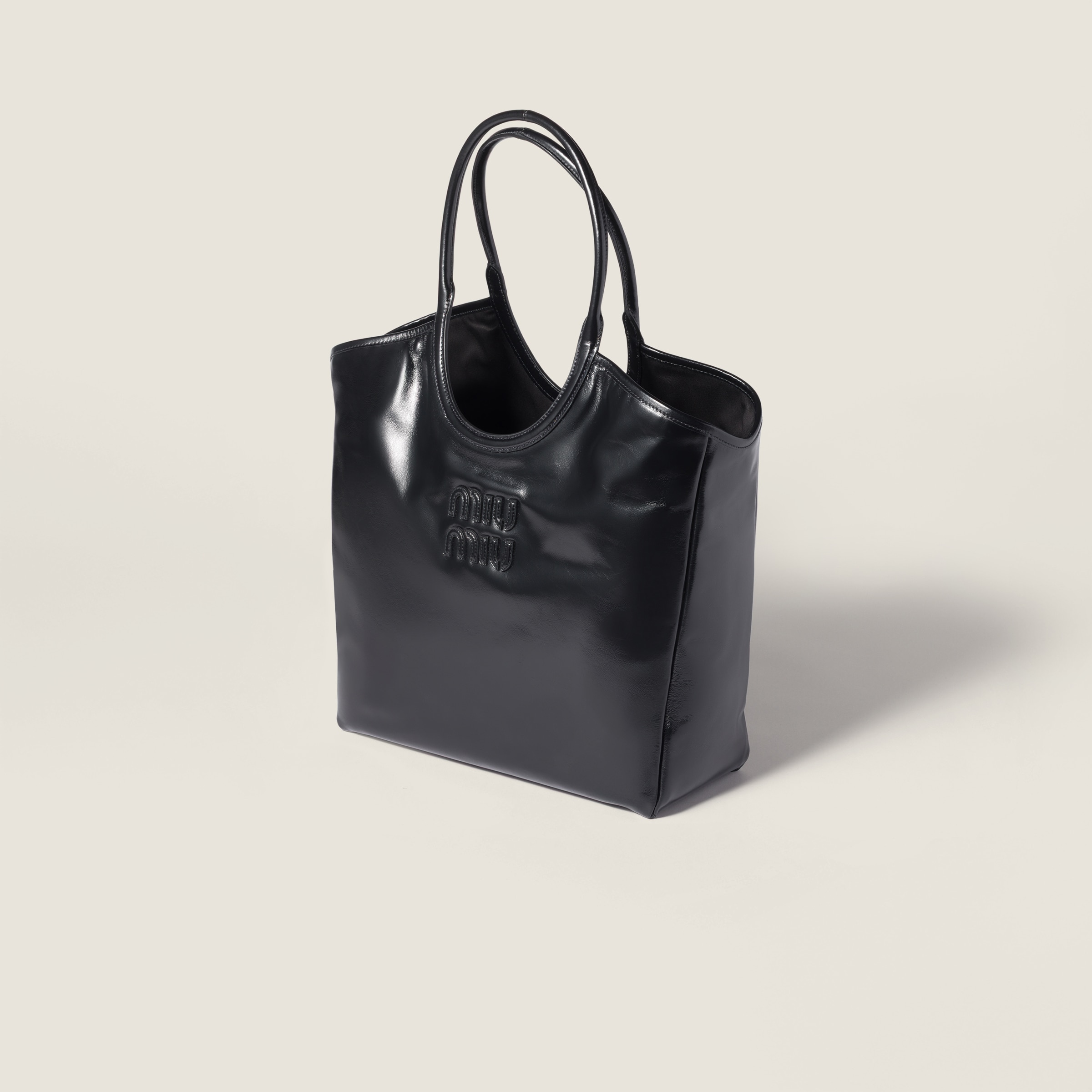 Miu Miu Ivy Leather Bag In Black