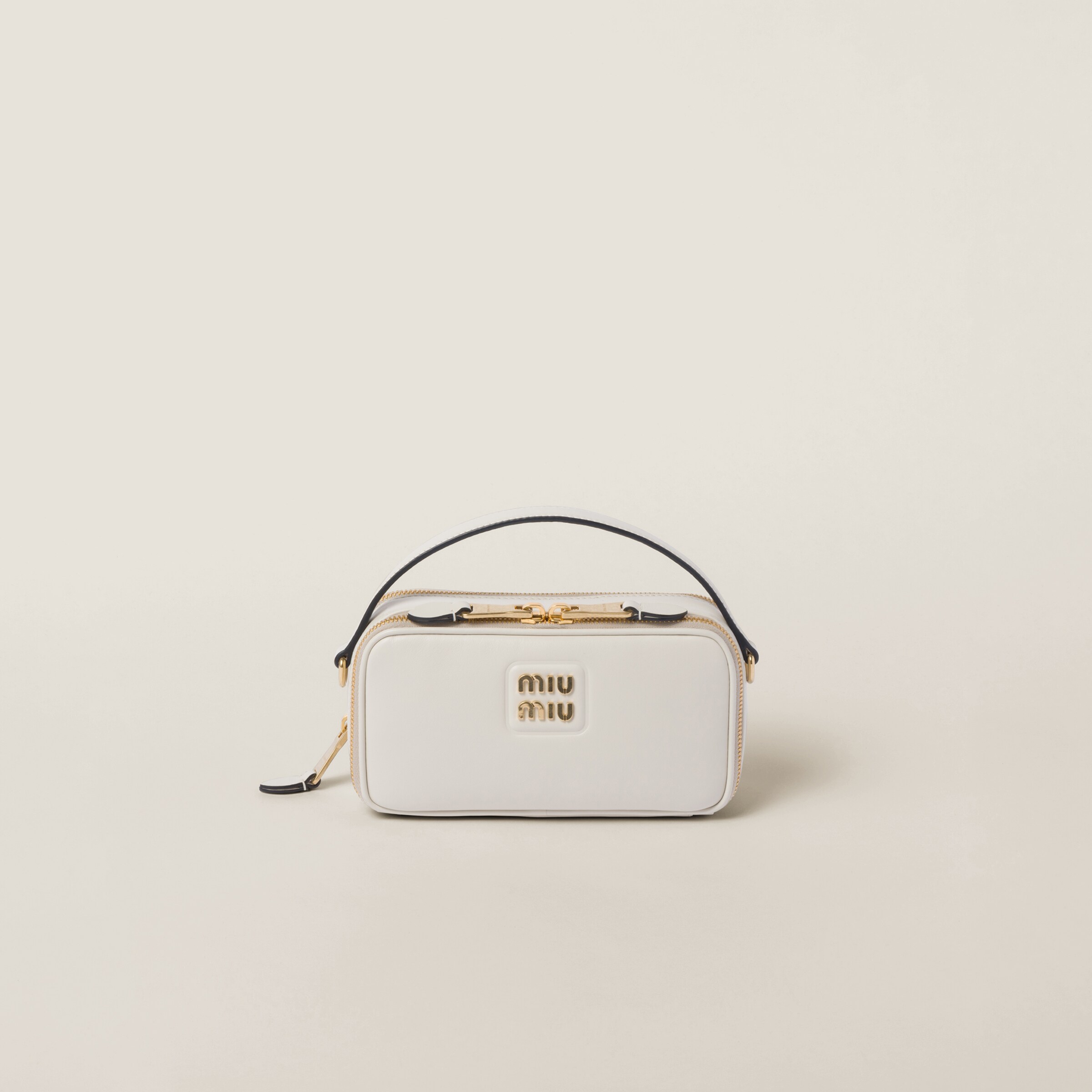White leather shoulder discount handbags