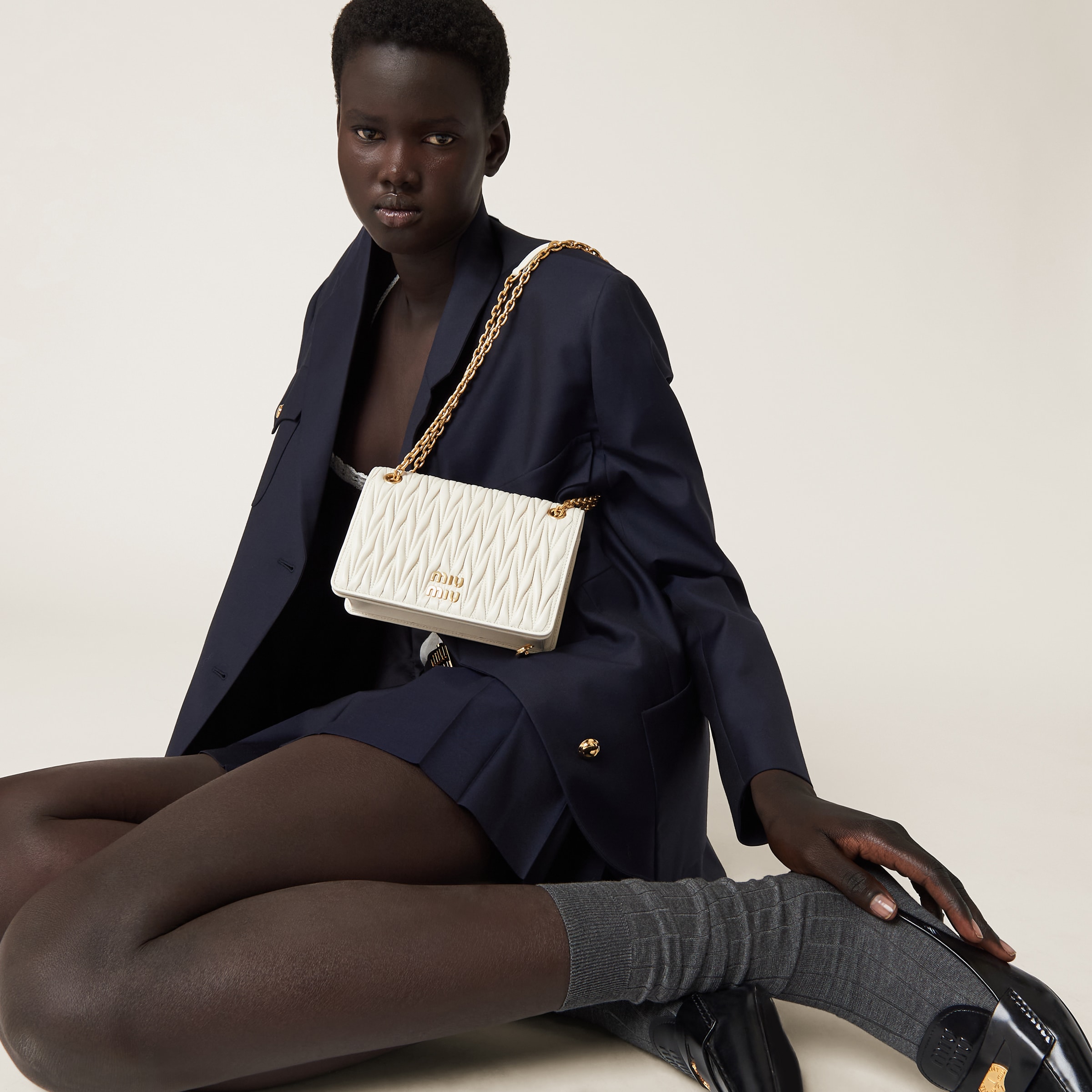 Matelasse miu miu store bag