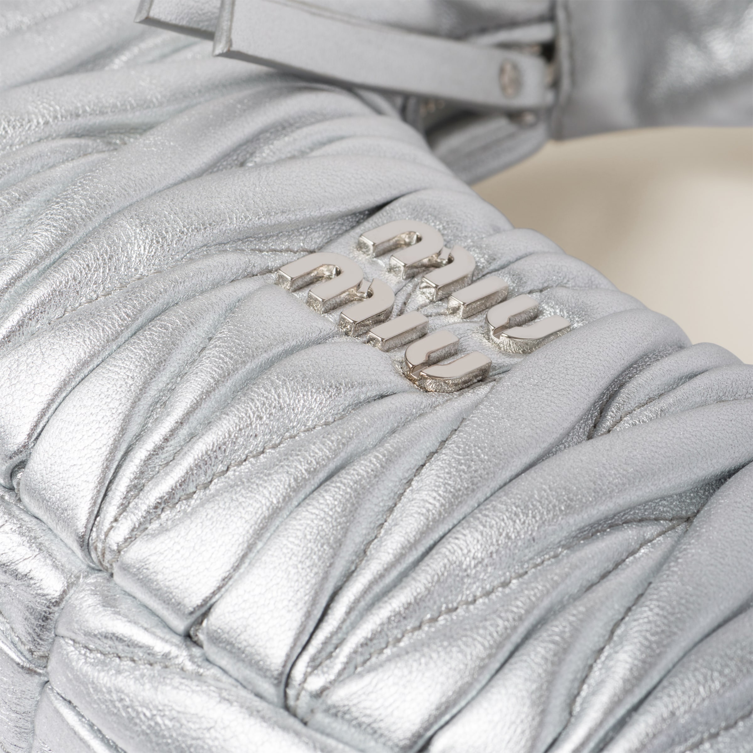 Silver Wander Matelassé Nappa Leather Hobo Mini-bag | Miu Miu Silver Wander Matelassé Nappa Leather Hobo Mini-bag | Miu Miu