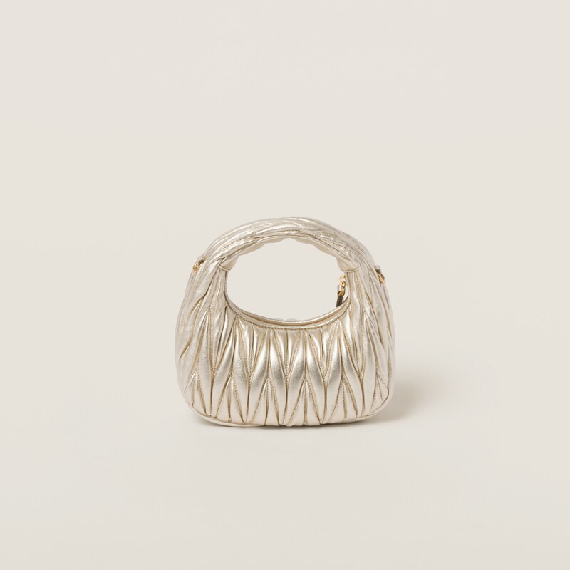 Wander Mini Hobo Bag aus Matelassé-Nappaleder