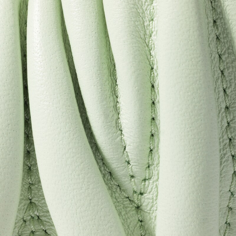 Wander Mini Hobo Bag aus Matelassé-Nappaleder