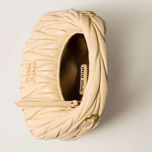 AF5BP078_AN88_F0K57_V_OOO_BKG_6