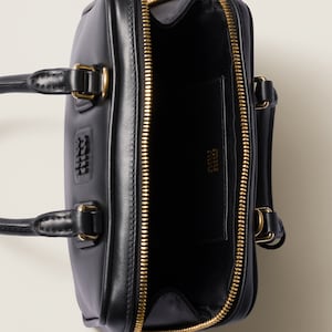 AF5BP088_ACR3_F0002_V_OOO_BKG_6