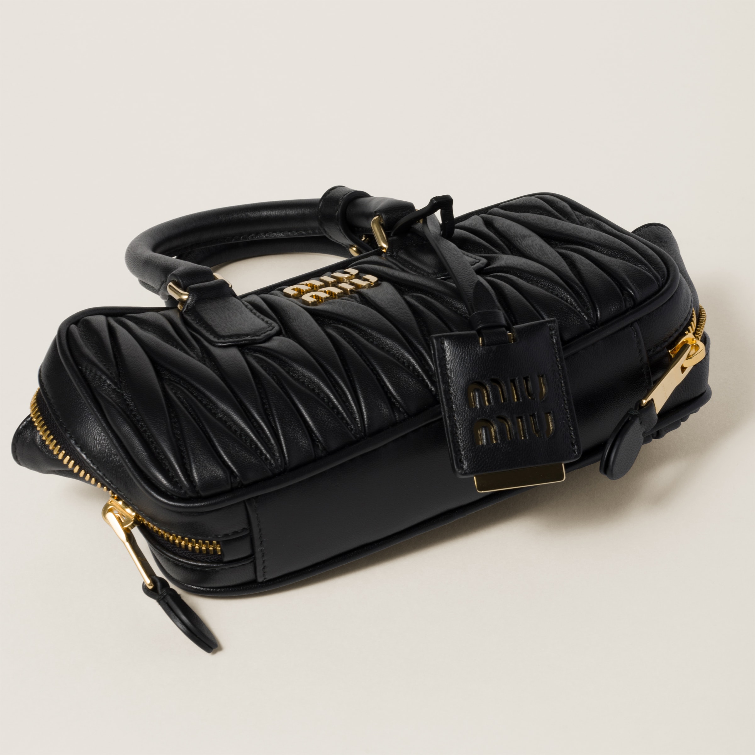 ◆大注目◆【MiuMiu】Arcadie キルティング レザー ミニバッグ Black Arcadie Matelassé Nappa Leather Bag | Miu Miu