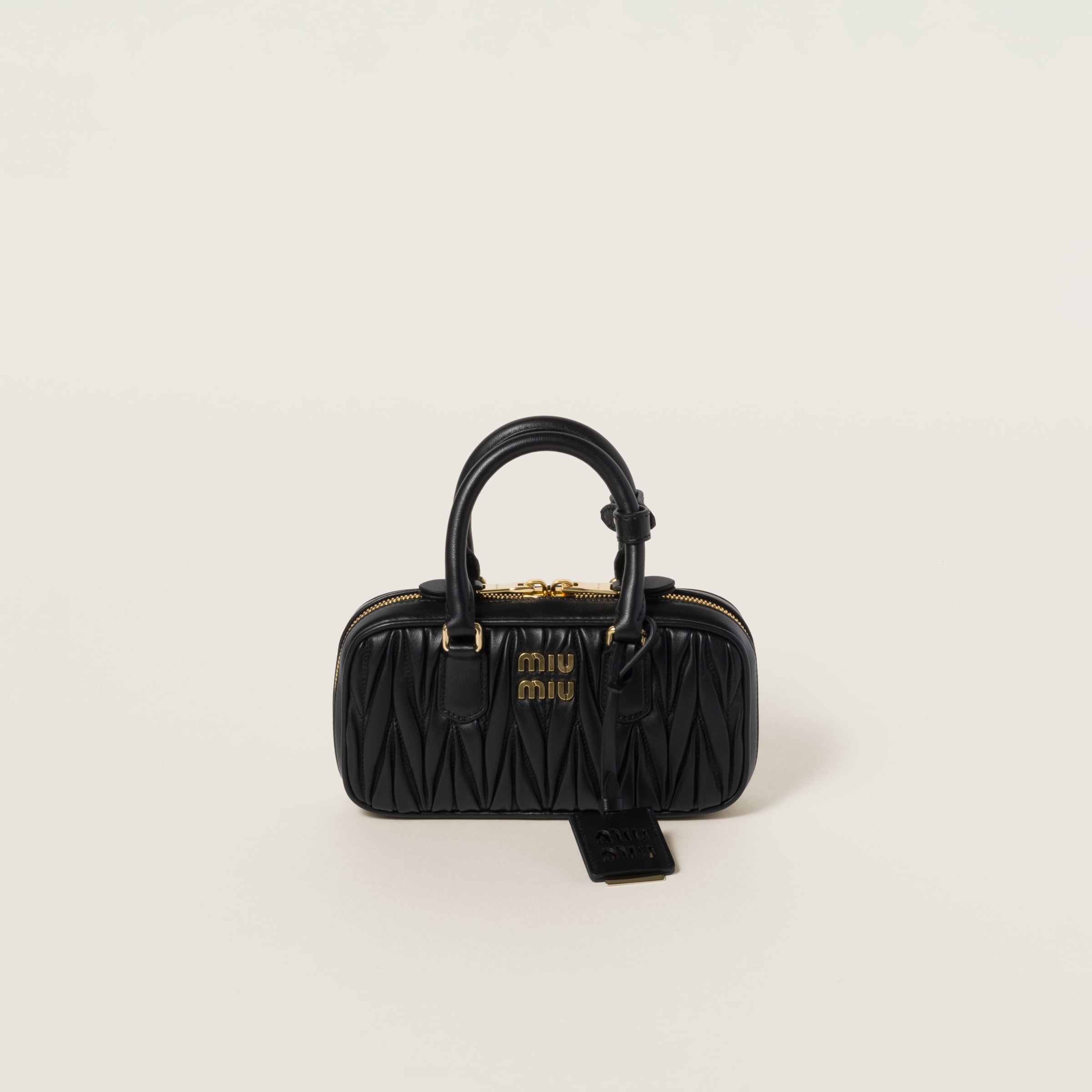 Miu Miu Arcadie ミニバッグ Miu Miu Arcadie バッグ ミニ | ゴールドトーン | FARFETCH JP