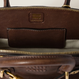 AF5BP090_2BBL_F0NBL_V_OOO_BKG_6