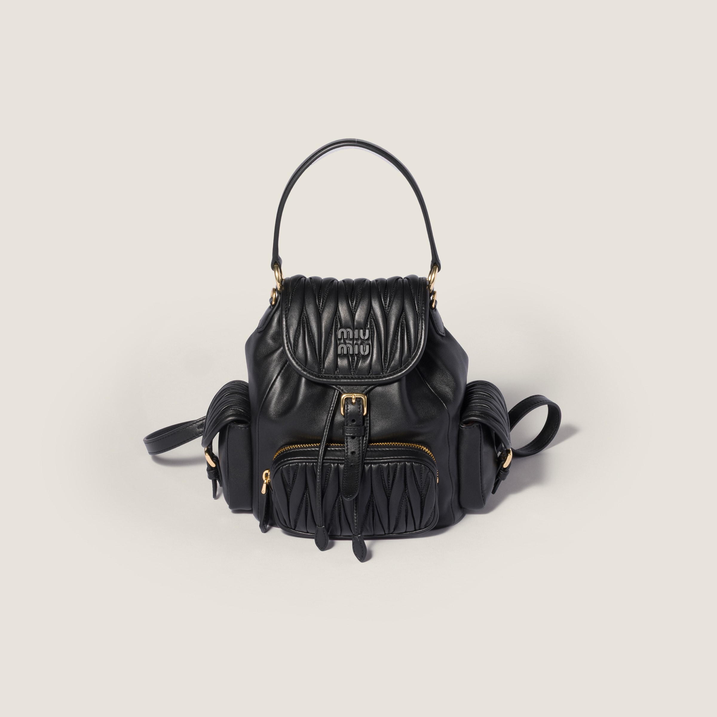 ブラック マテラッセレザー ナッパレザー(羊革) バックパック | Miu