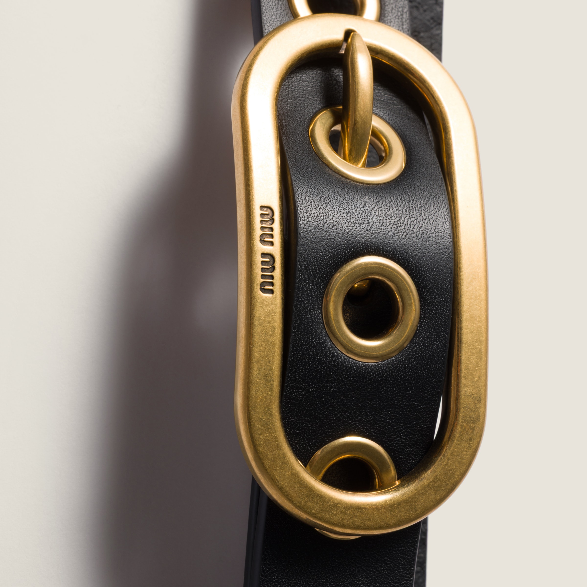 Miu Miu Leather Belt In Black