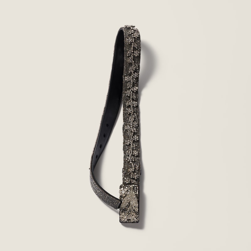Embroidered duchesse and leather belt