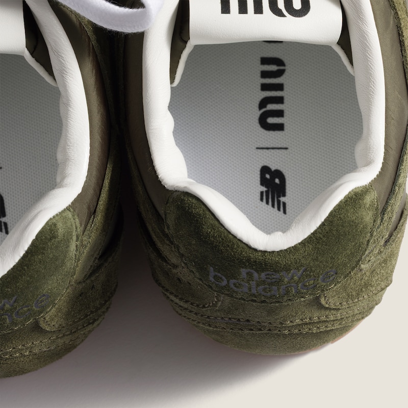 New Balance X Miu Miu 530 SL 테크니컬 패브릭 & 스웨이드 스니커즈