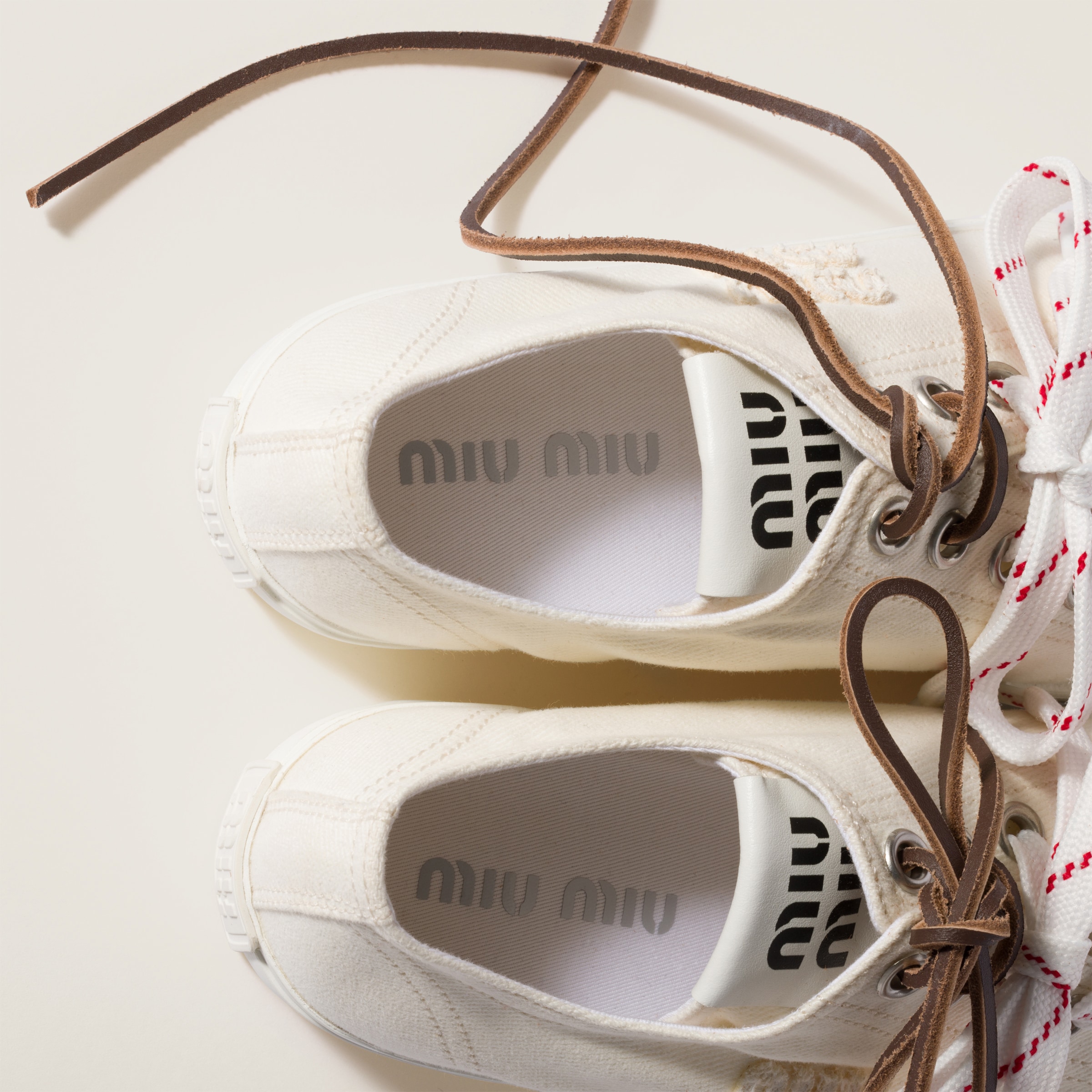 スニーカー MIU MIU 25SS Ivory Denim Sneakers 5E389E 3ARS F0304 Ivory Denim Sneakers | Miu Miu