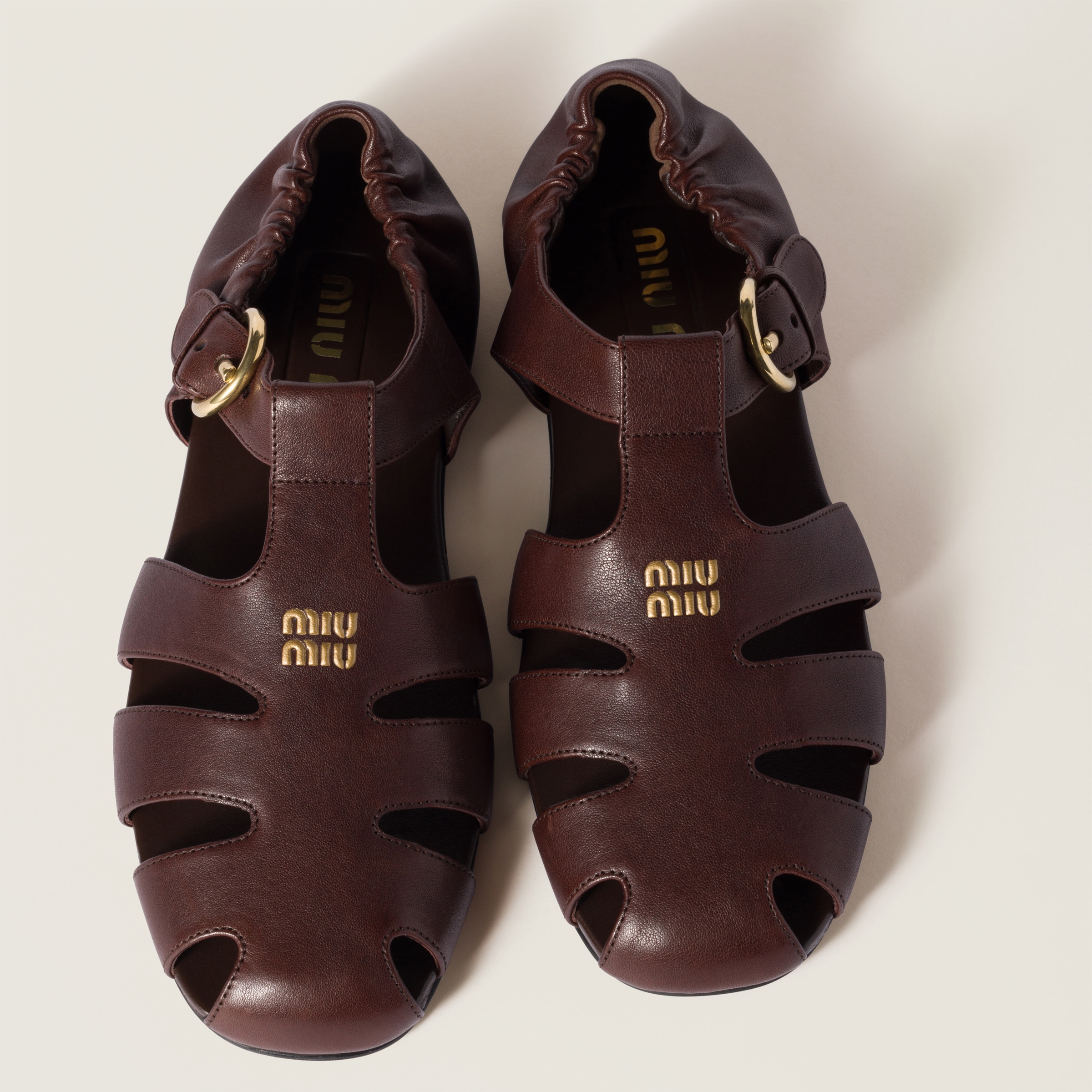 miuページ Briarwood Ruches Nappa Leather Fisherman Sandals | Miu Miu