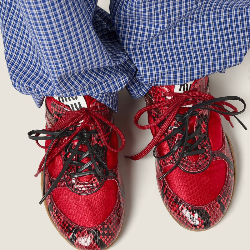 미우미우 김나지움 에이어스 가죽 스니커즈