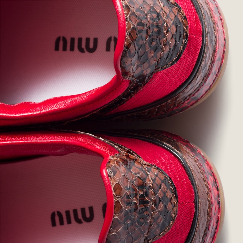 미우미우 김나지움 에이어스 가죽 스니커즈