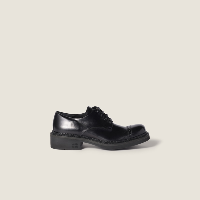 Leather brogue shoes