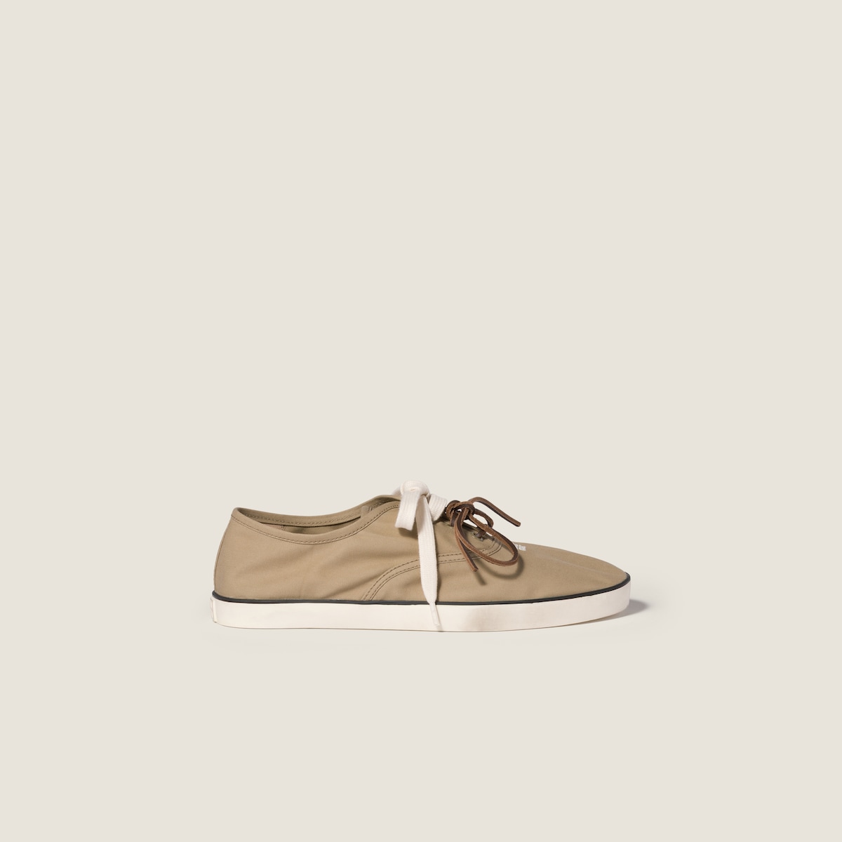 Chino sneakers