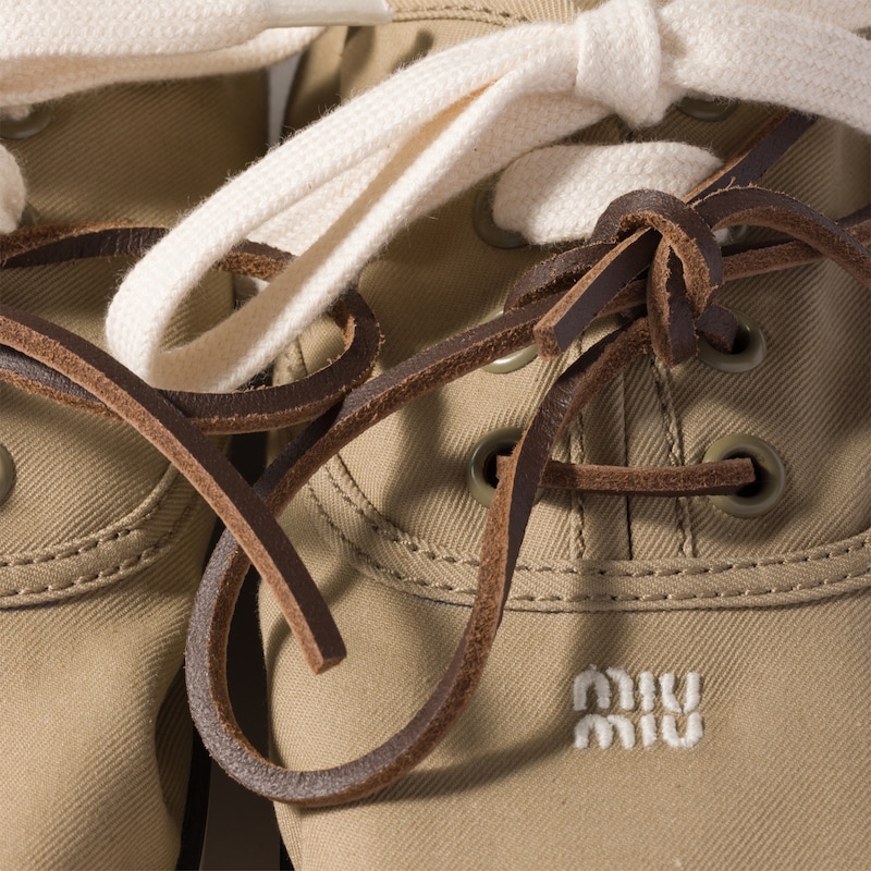 Chino sneakers