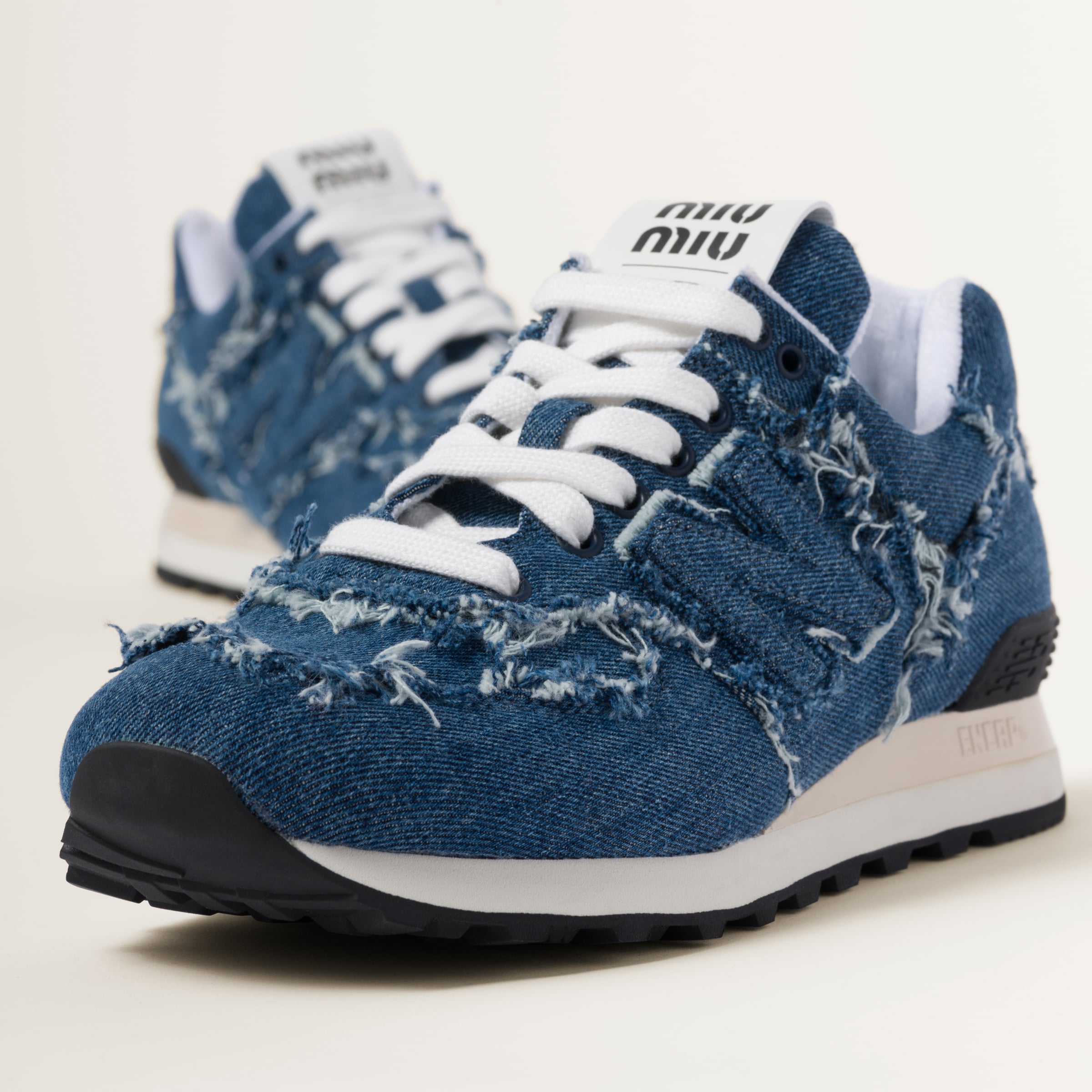 New balance sale 520 jeans