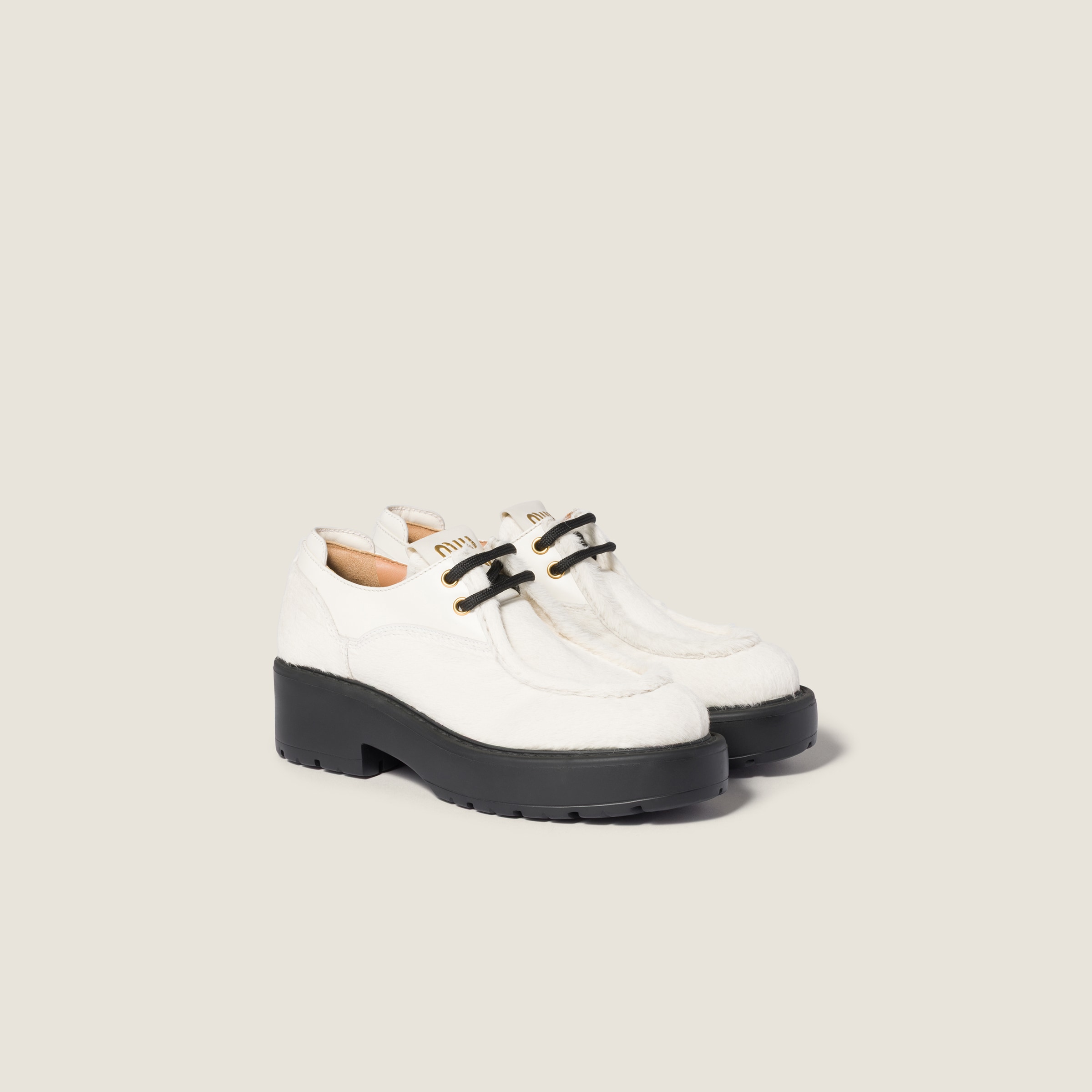 ブラック レザー レースアップ シューズ | Miu Miu