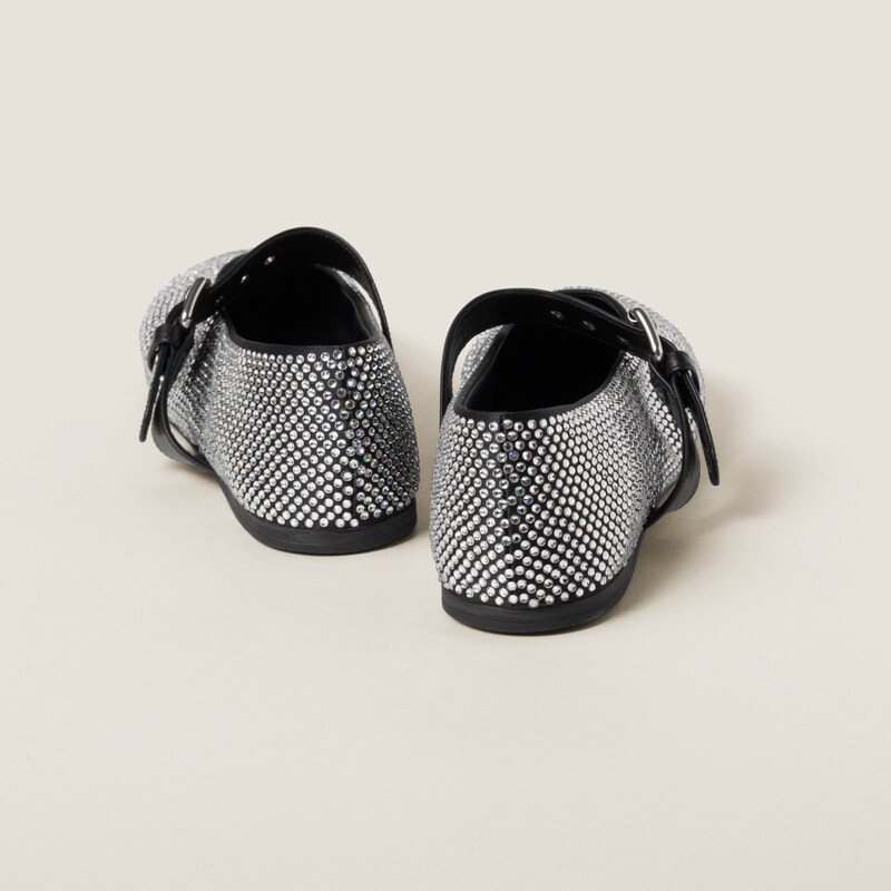 CUT-OUT BALLERINAS IN BLACK SATIN