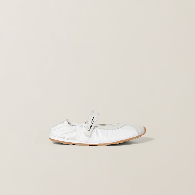 Plume Ballerinas aus Funktionsgewebe und Wildleder