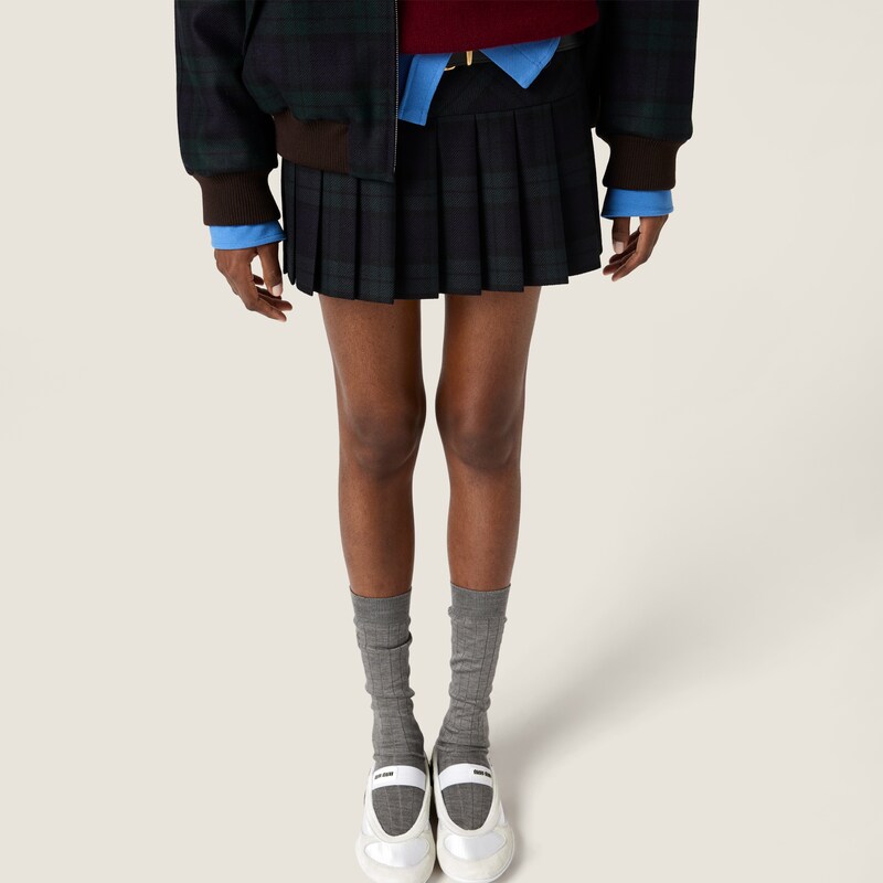 Gymnasium technical fabric and suede ballerinas