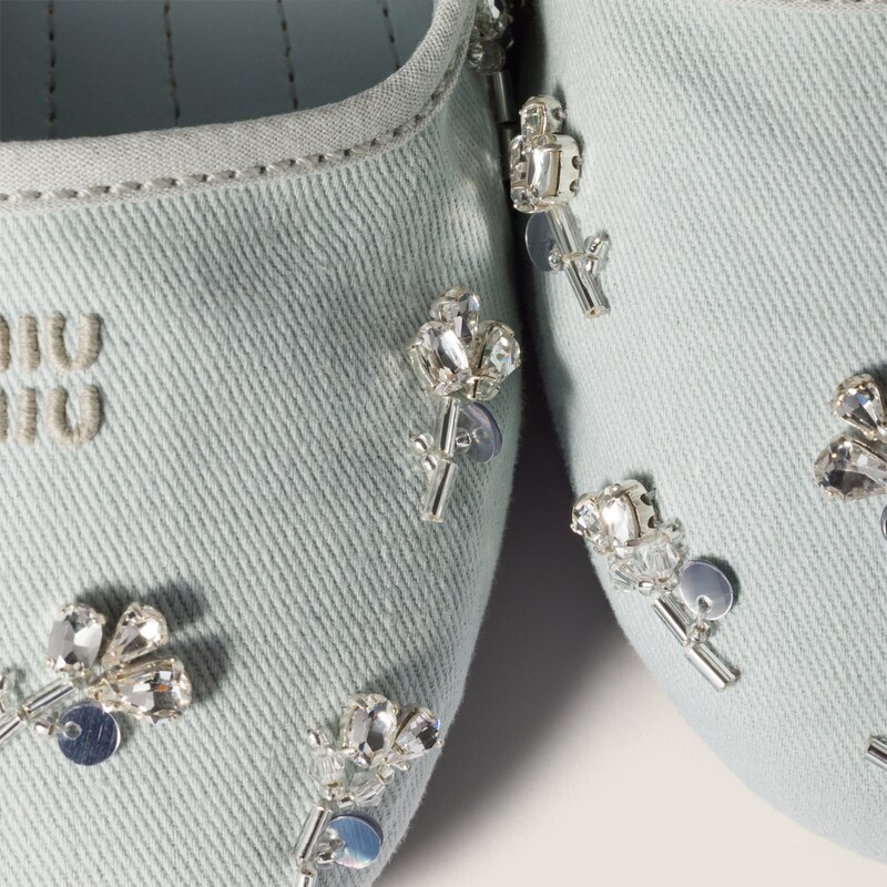 Embroidered drill ballerinas