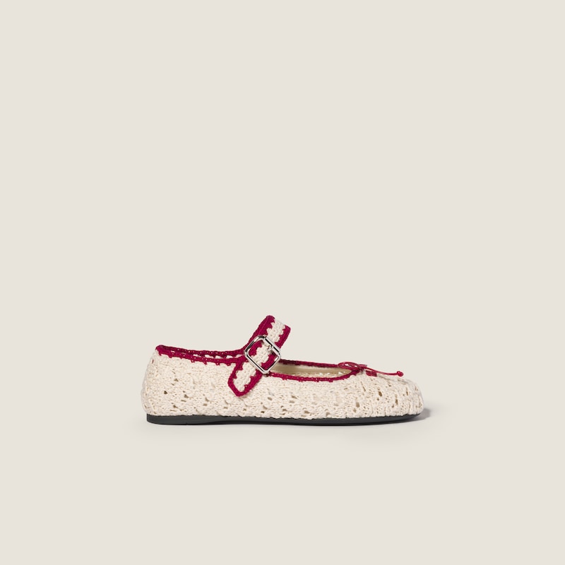 Crochet ballerinas