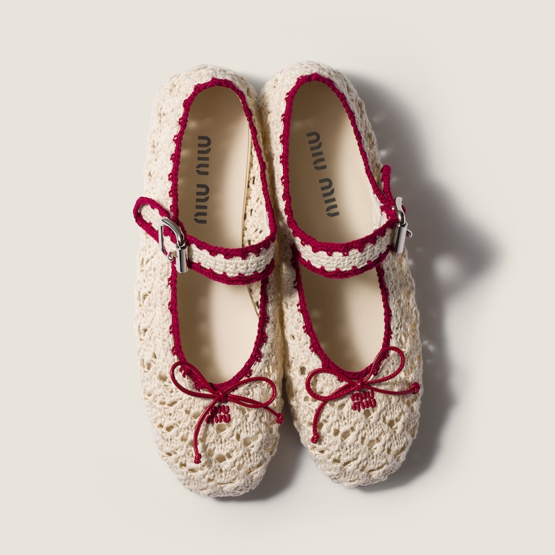 Crochet ballerinas