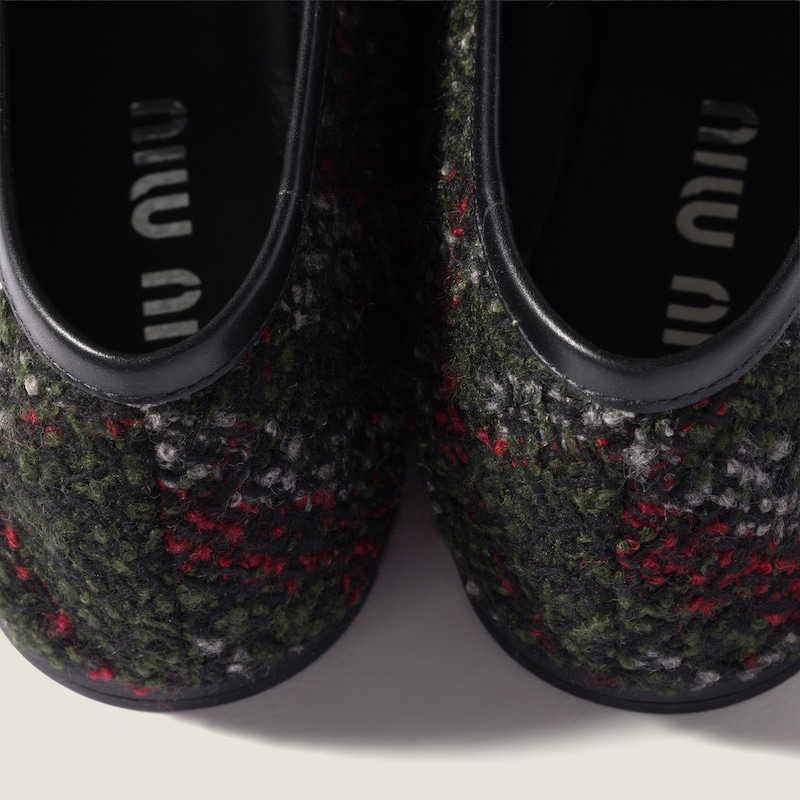 Ballerinas aus kariertem Tweed