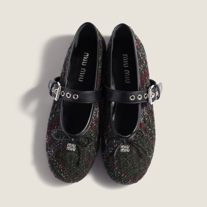 Ballerinas aus kariertem Tweed
