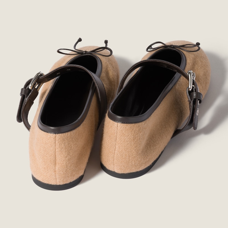 Wool ballerinas