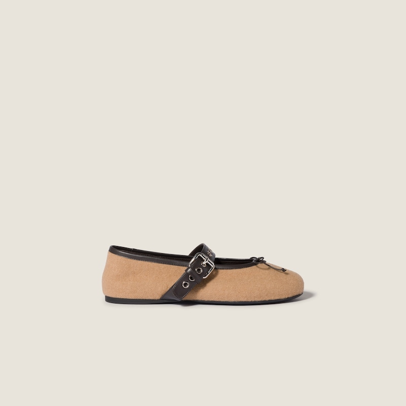 Wool ballerinas