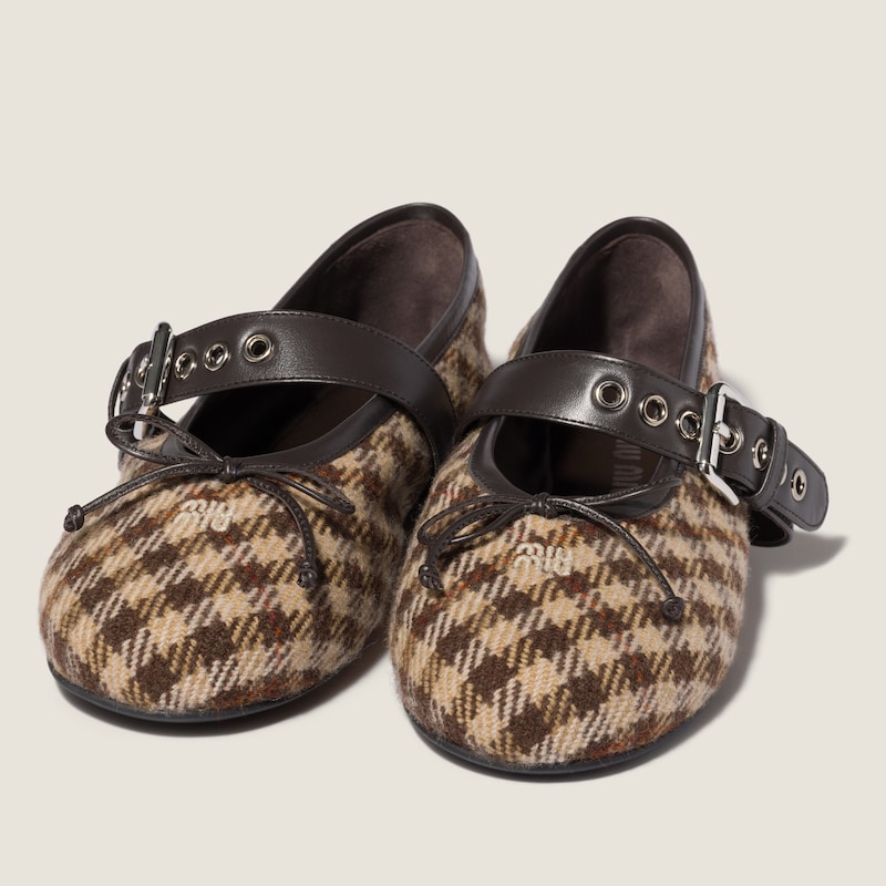 Wool ballerinas