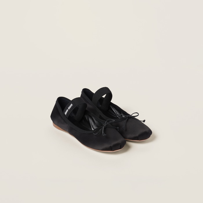 レディース アイコニックシューズ Miu Miu