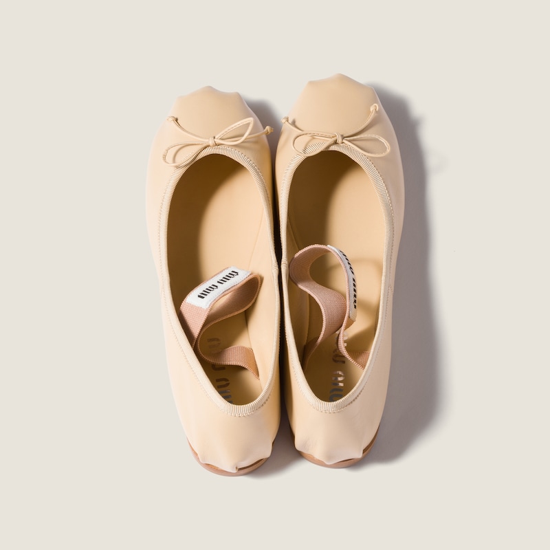 Leather ballerinas