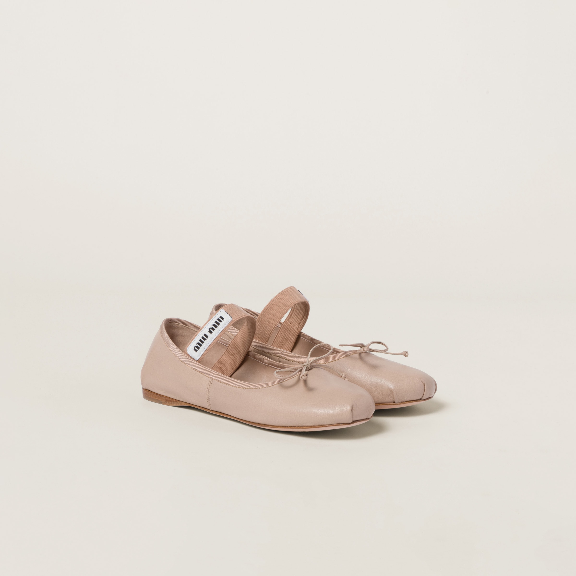 ネット限定お買い得商品 - ショップチャンネル lily Water ballerinas Leather | Miu Miu バレエシューズ