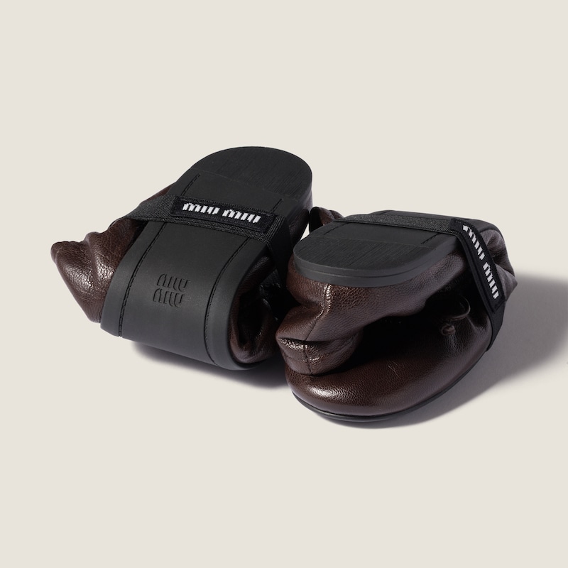 Leather ballerinas