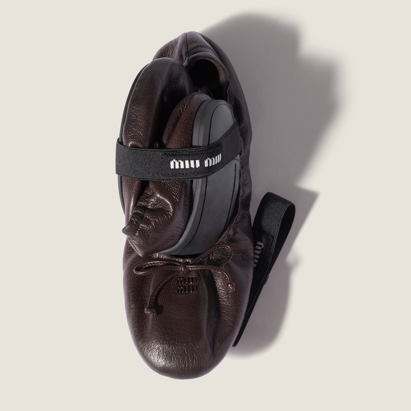 Foldable leather ballerinas