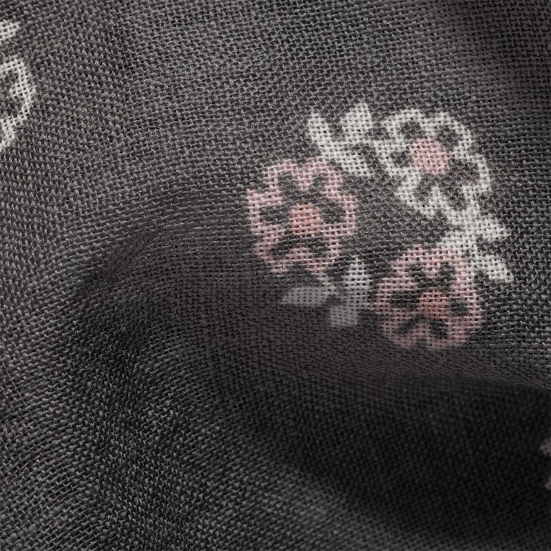 Printed wool and cashmere scarf