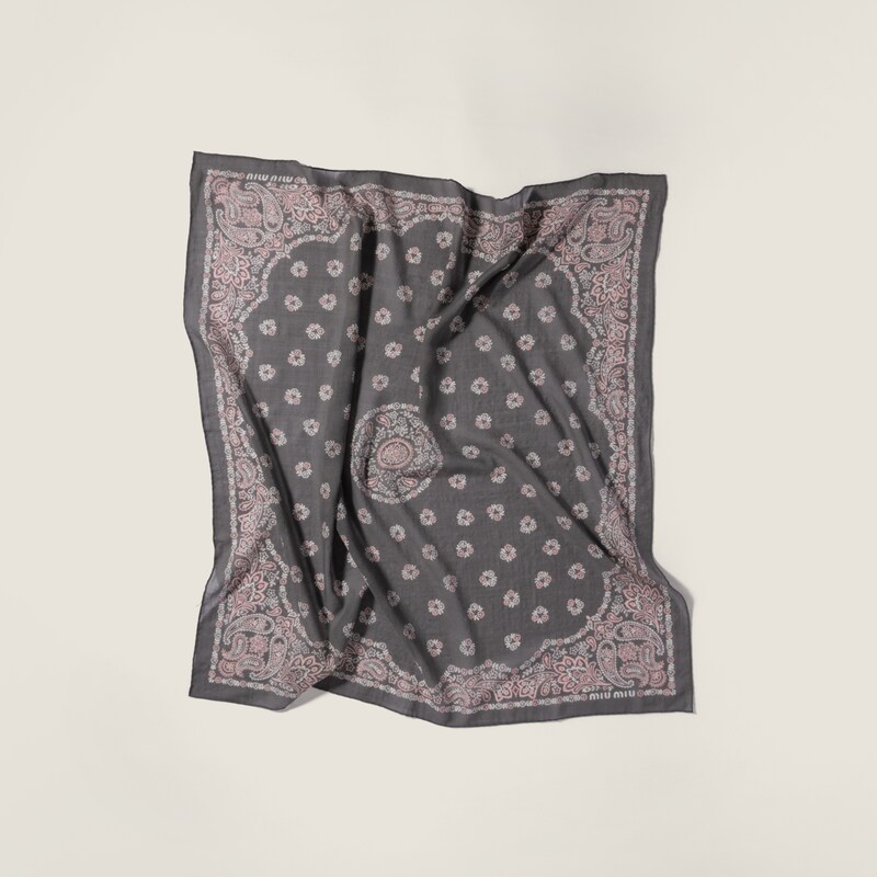Printed wool and cashmere scarf