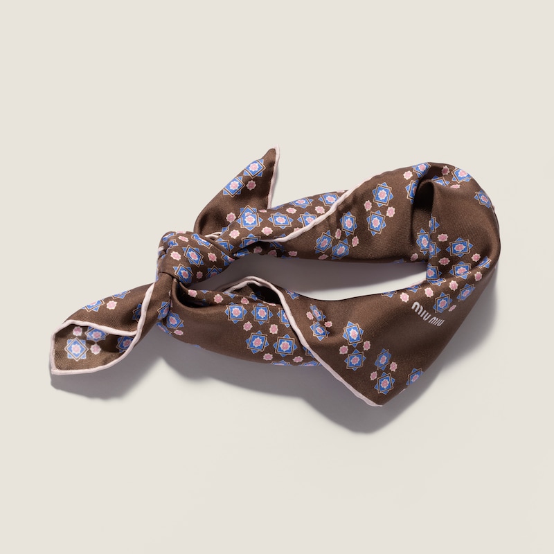 Printed twill scarf