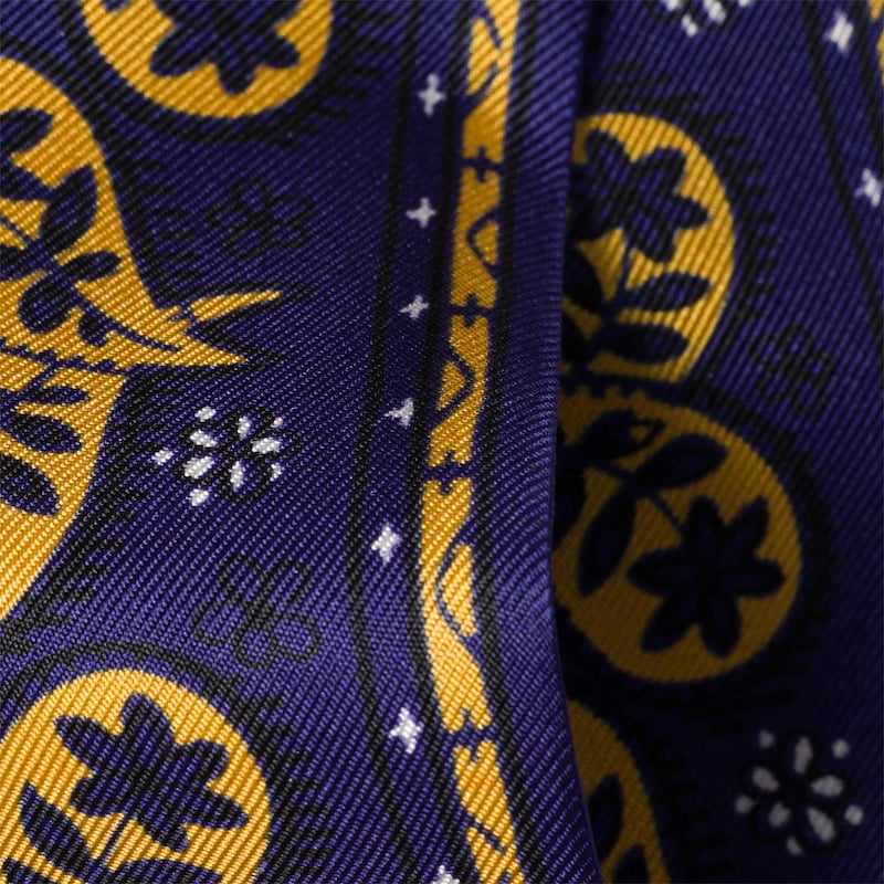 Schal aus bedrucktem Twill