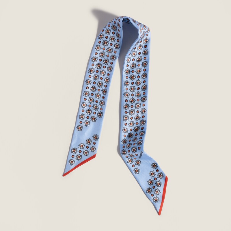 Printed twill scarf