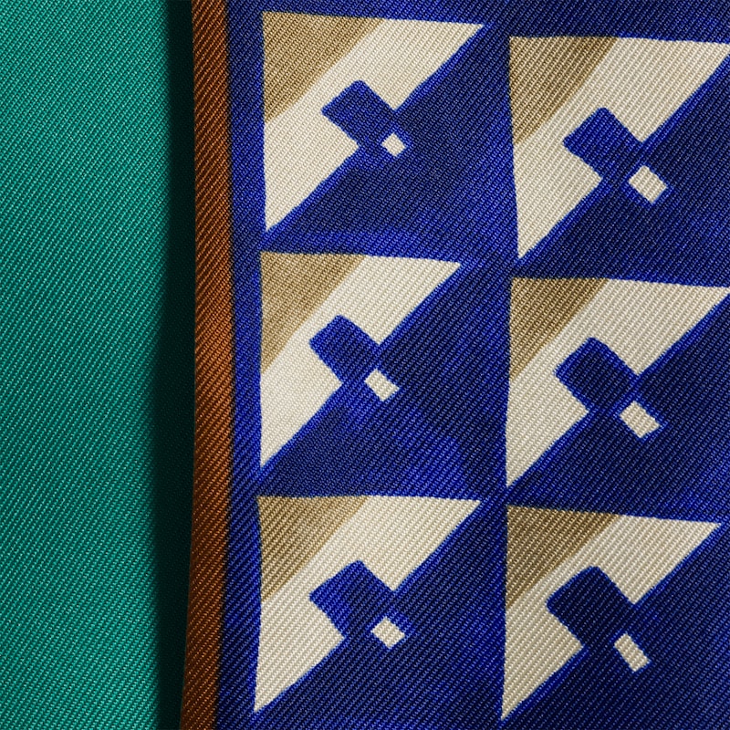 Printed silk skinny scarf