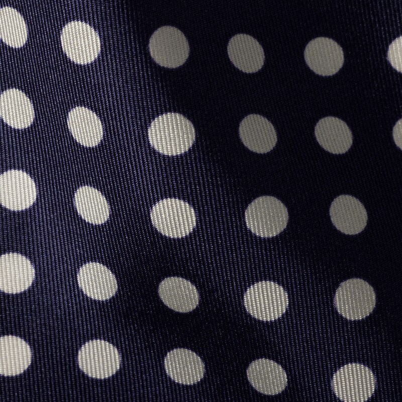 絲質斜紋布印花圍巾