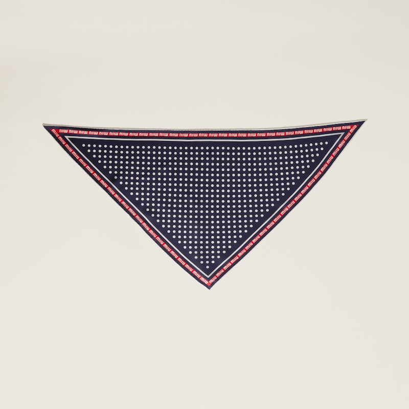 絲質斜紋布印花圍巾