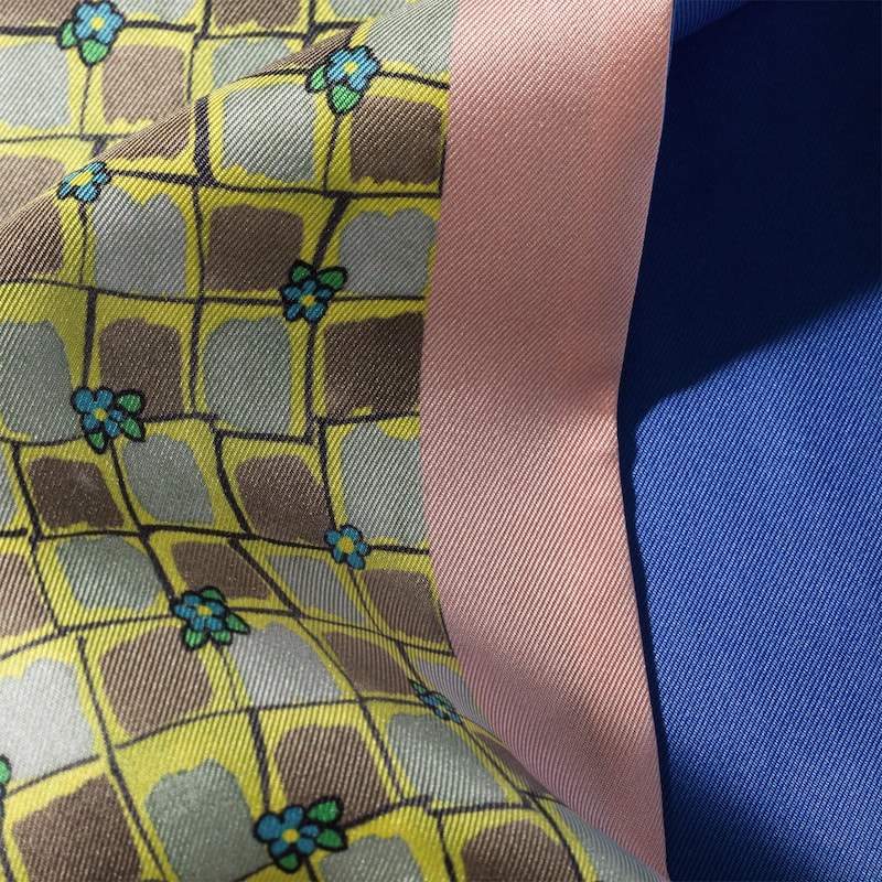 Printed twill scarf